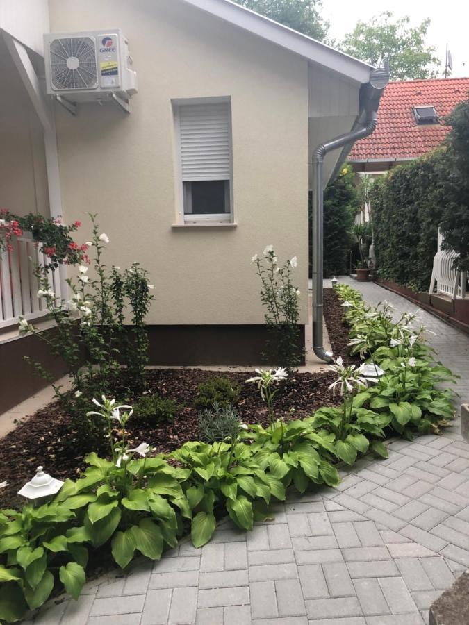 Szem-S Vendeghaz Hotel Balatonszemes Luaran gambar