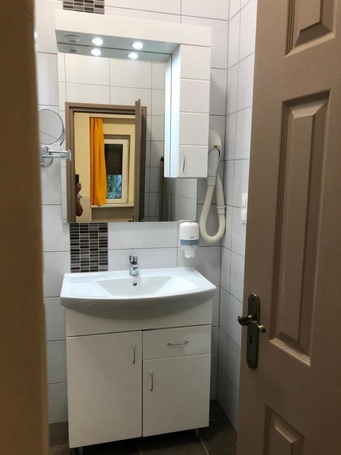 Szem-S Vendeghaz Hotel Balatonszemes Luaran gambar