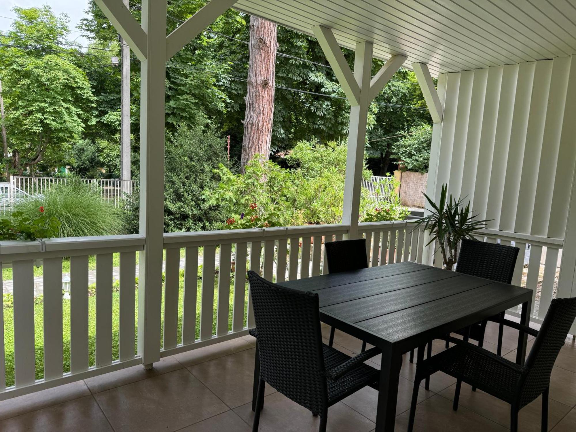 Szem-S Vendeghaz Hotel Balatonszemes Luaran gambar