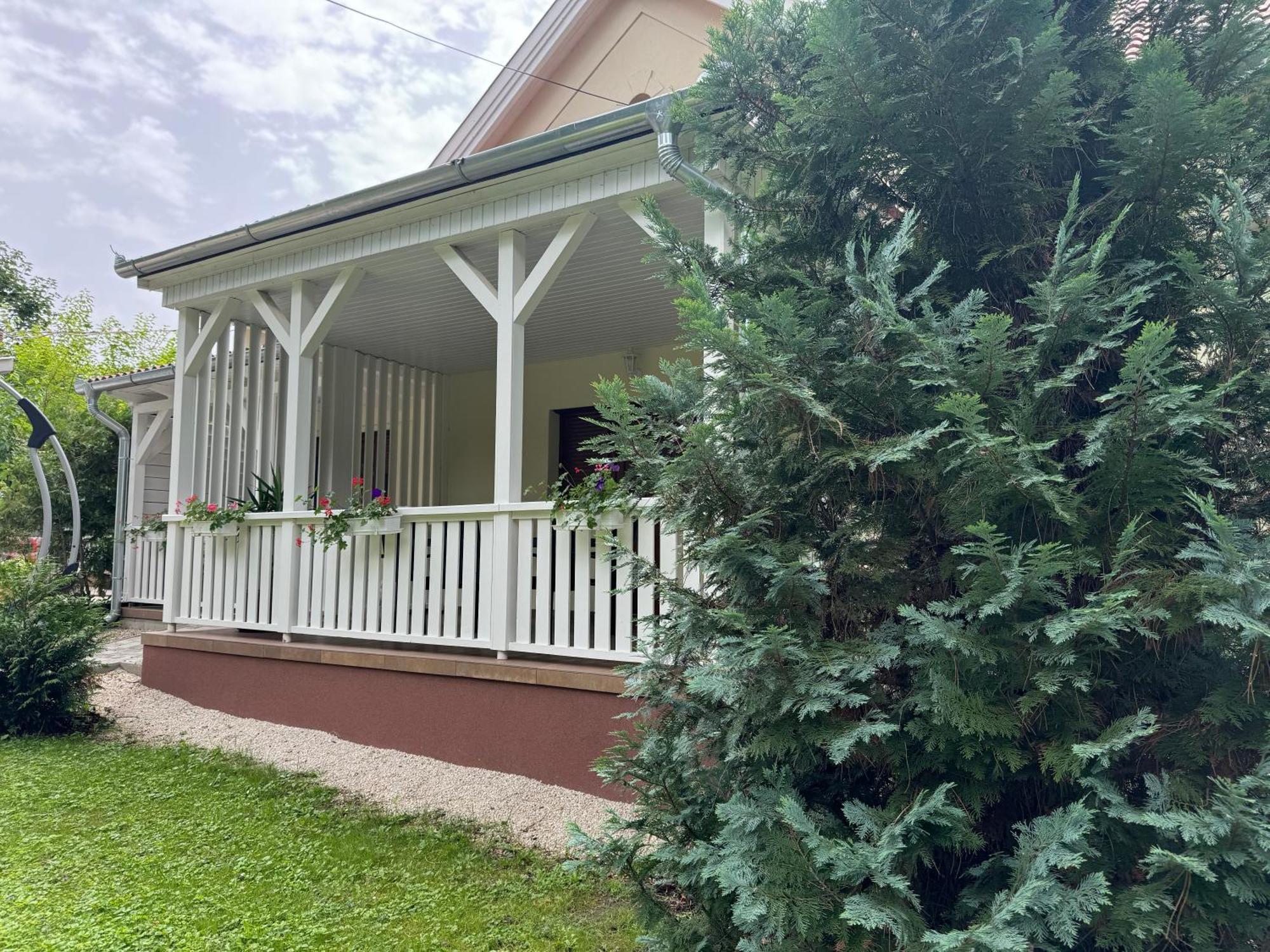 Szem-S Vendeghaz Hotel Balatonszemes Luaran gambar