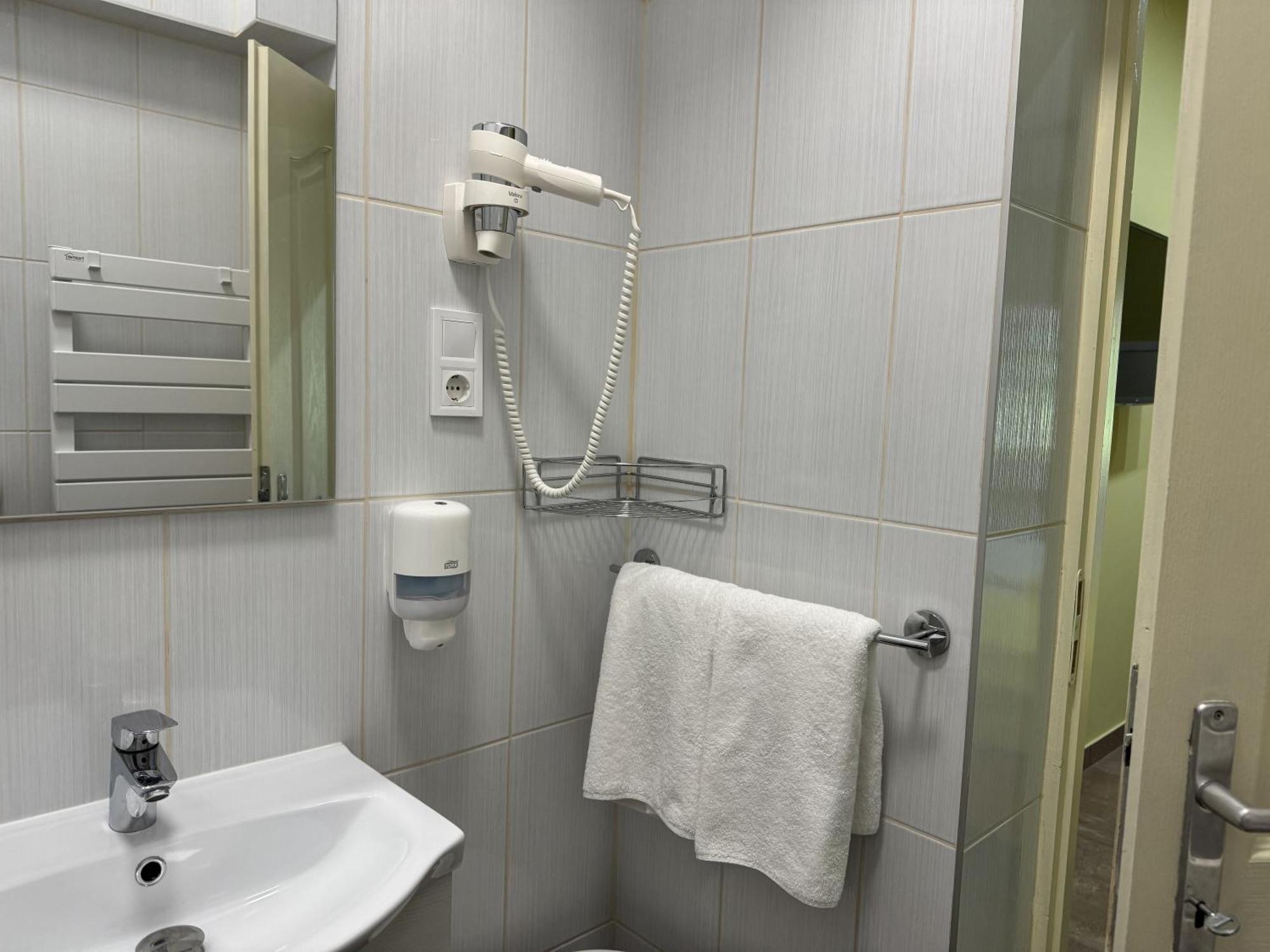 Szem-S Vendeghaz Hotel Balatonszemes Luaran gambar