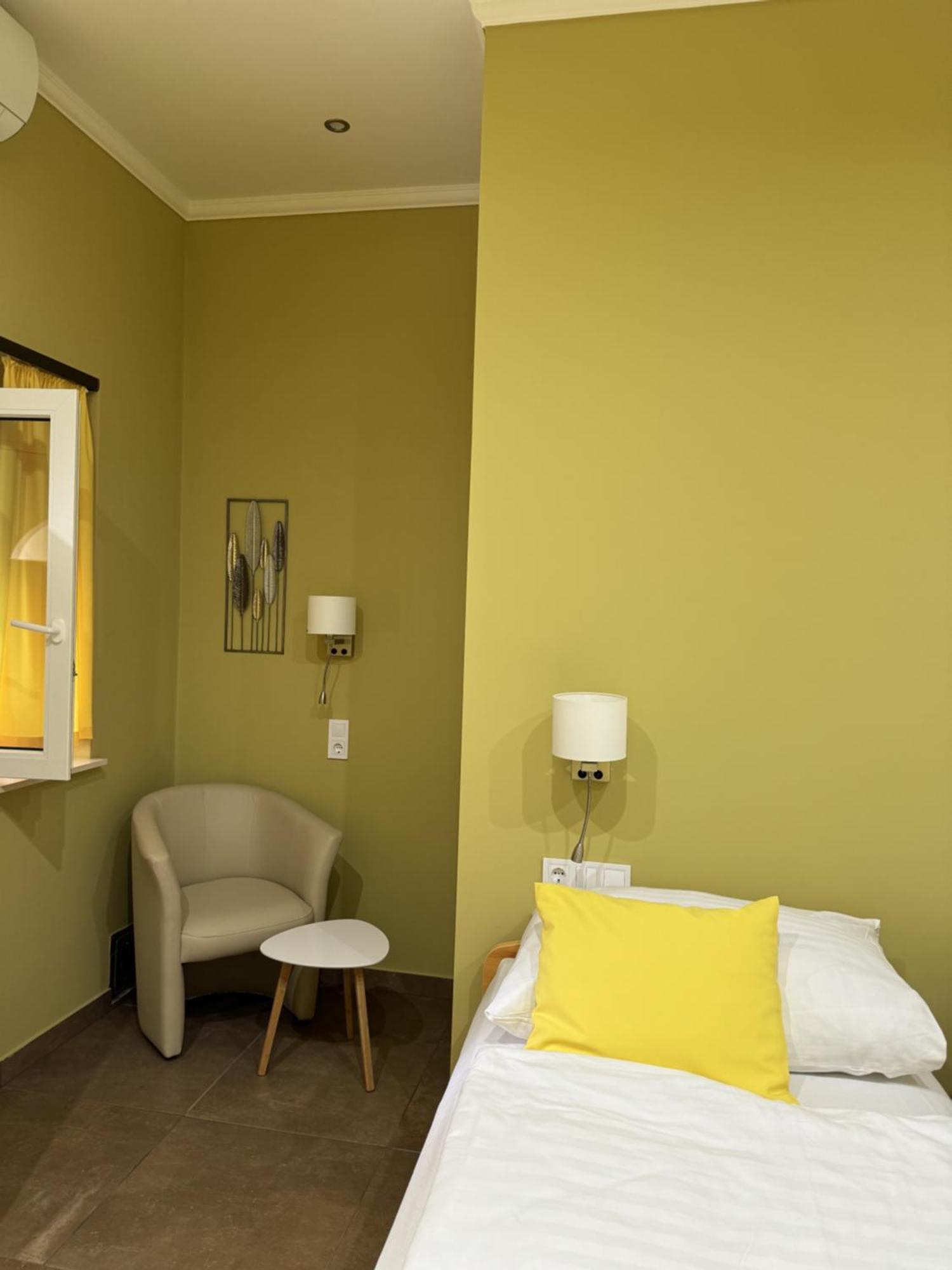 Szem-S Vendeghaz Hotel Balatonszemes Luaran gambar