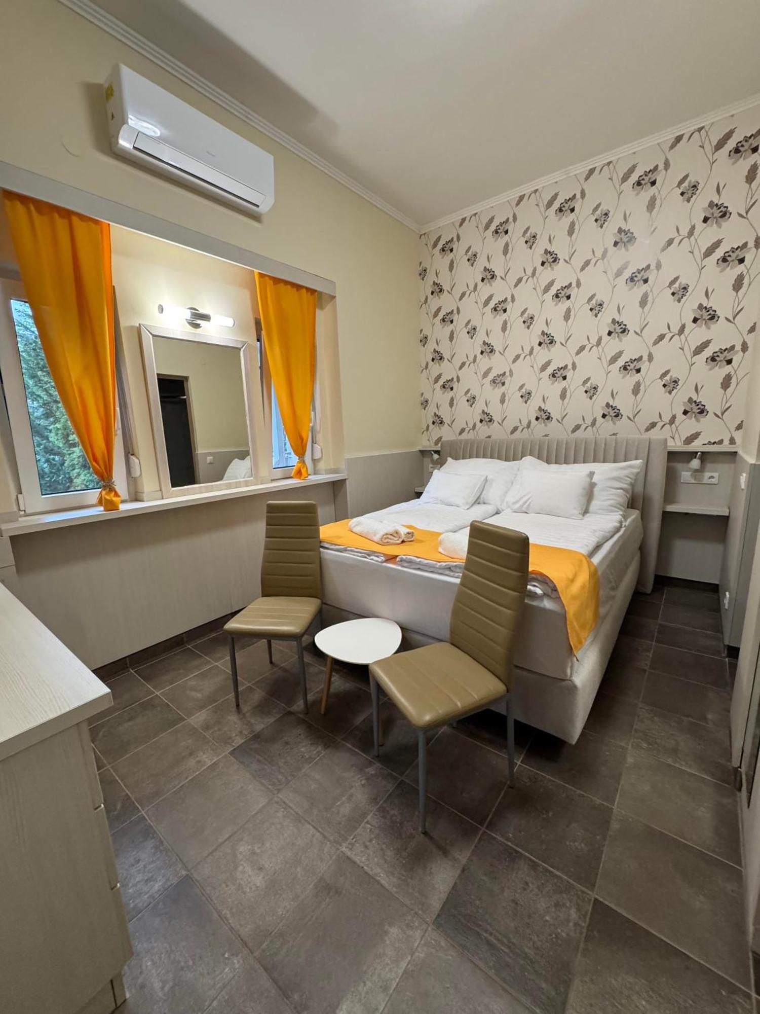Szem-S Vendeghaz Hotel Balatonszemes Luaran gambar