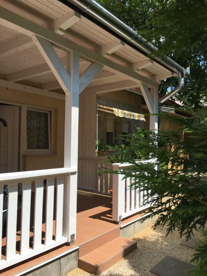 Szem-S Vendeghaz Hotel Balatonszemes Luaran gambar